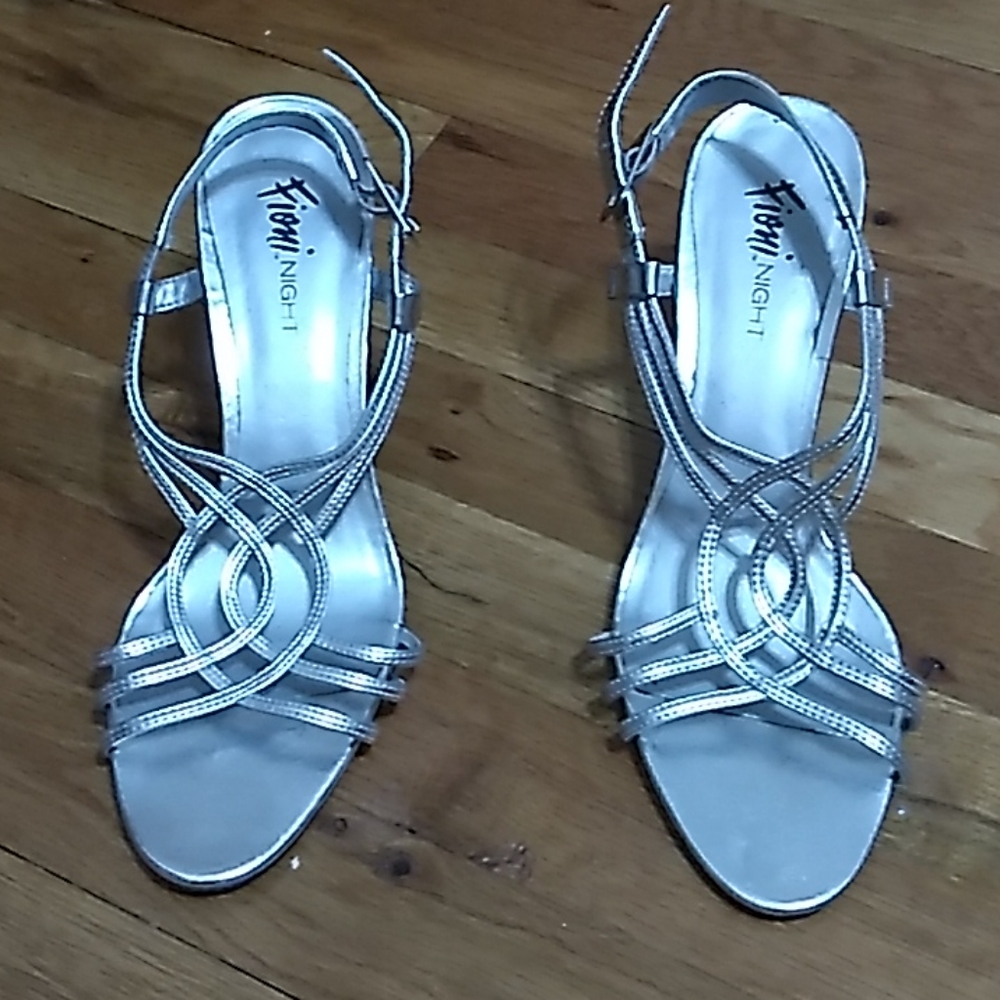 Fiomi night shoes